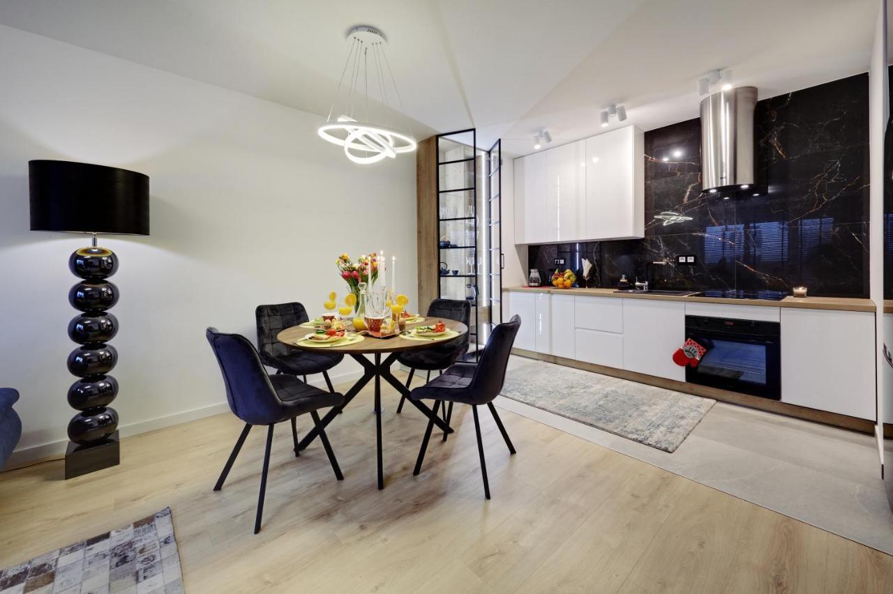 Ferienwohnung Seven Heaven Kattowitz Exterior foto